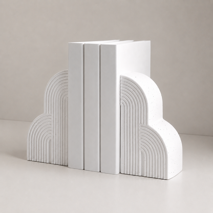 Nordisches Buchstützen-Set mit Bogenform – Minimalistische dekorative Halter in Weiß